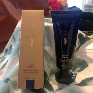 Brand new in box az smooth serum smooth, shine and body for hair